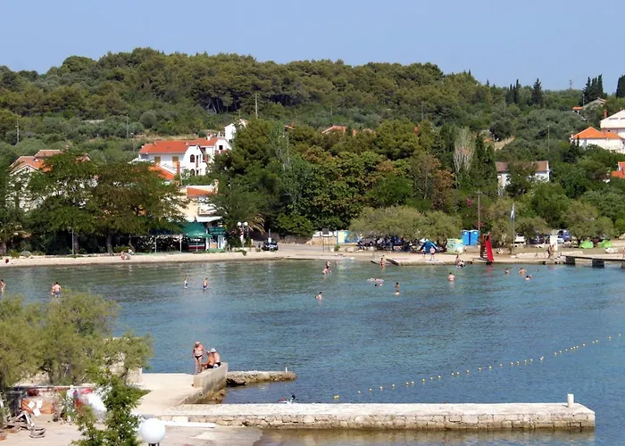 شقة With A Parking Space Preko, Ugljan - 8434