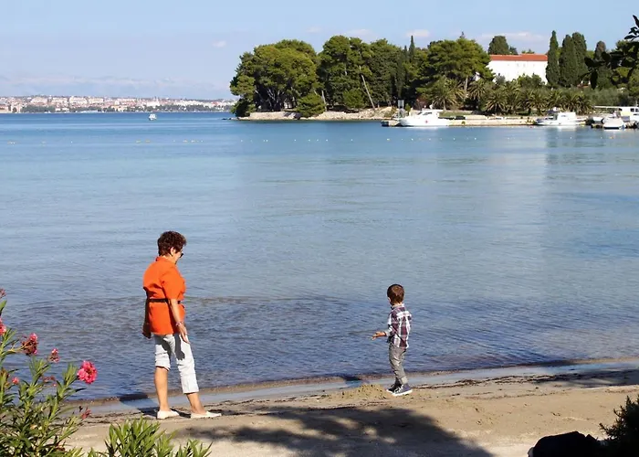 With A Parking Space Preko, Ugljan - 8434