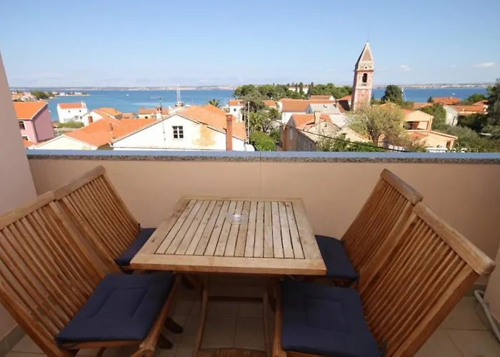 With A Parking Space Preko, Ugljan - 8434 Преко